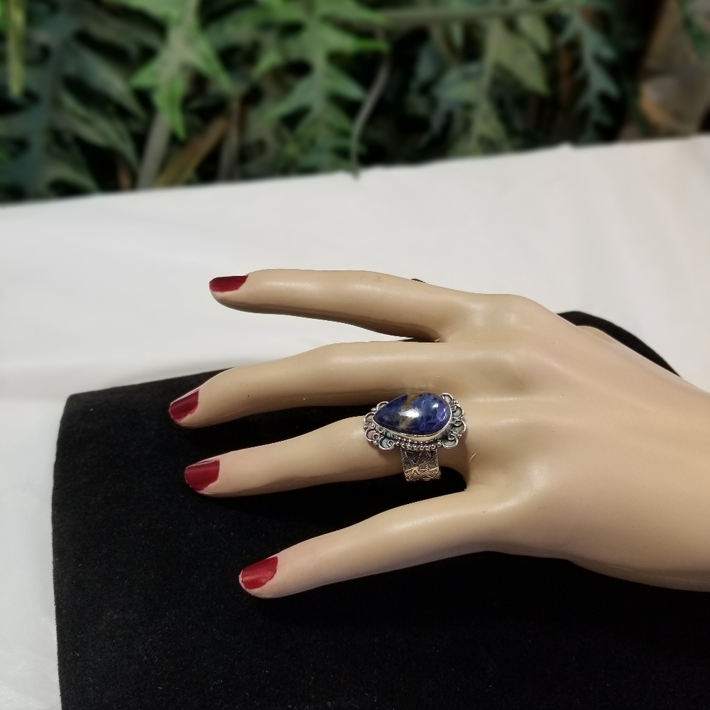 FABULOUS RING NWOT - Picture 5 of 8